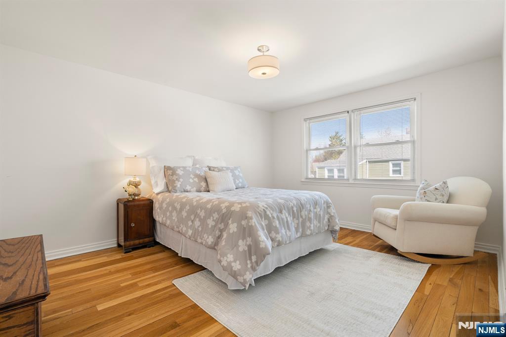 589 Beverly Road Teaneck, NJ 07666 - Photo 10 of 22