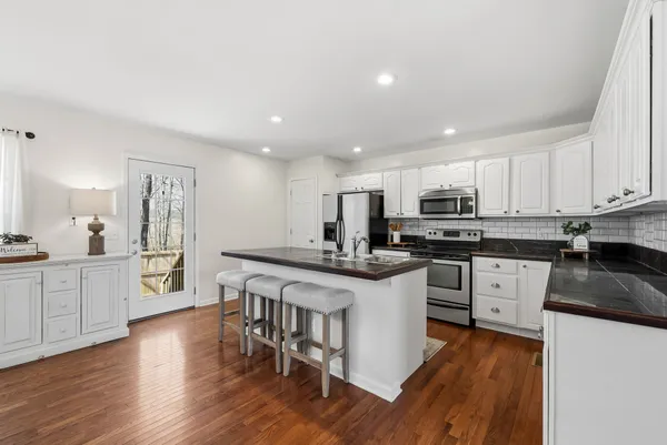 $265,000 | 69 Courtney Place, Cadiz, KY 42211