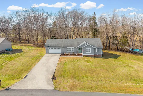 $265,000 | 69 Courtney Place, Cadiz, KY 42211