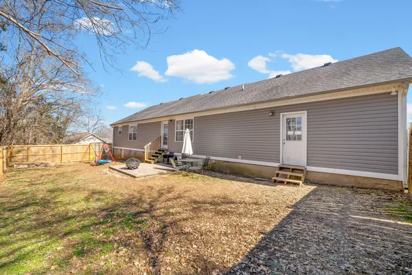 $265,000 | 69 Courtney Place, Cadiz, KY 42211