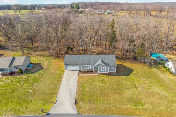 $265,000 | 69 Courtney Place, Cadiz, KY 42211