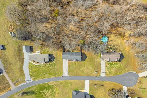 $265,000 | 69 Courtney Place, Cadiz, KY 42211