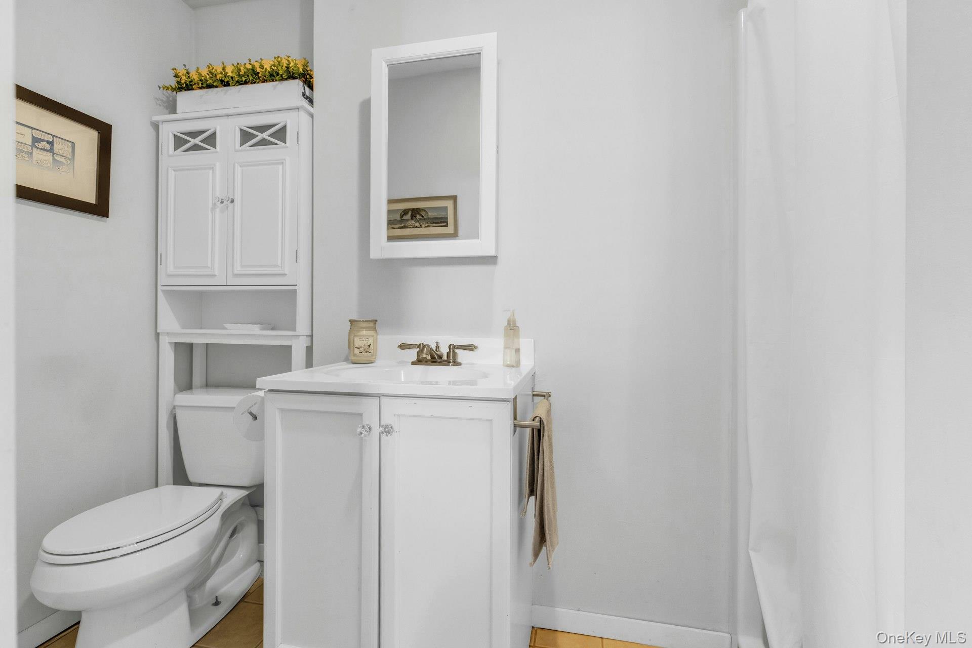 116 West Tiana Road Hampton Bays, NY 11946 - Photo 25 of 50