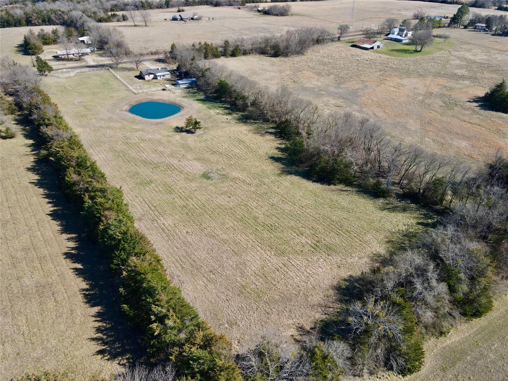 7615 Farm To Market 1499 Sumner, TX 75486 - Photo 3 of 18