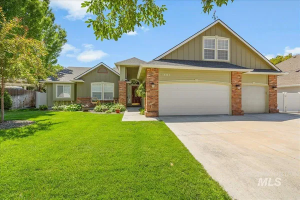 $590,000 | 2685 East Green Canyon Drive, Meridian, ID 83642