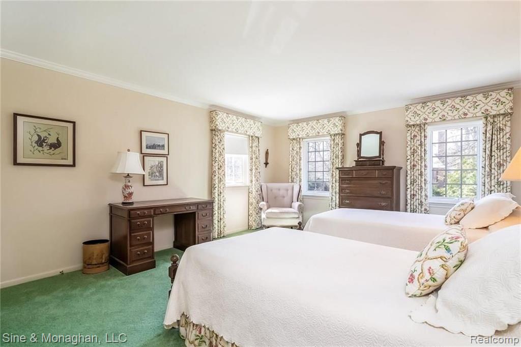 88 Cloverly Road Grosse Pointe Farms, MI 48236 - Photo 35 of 53