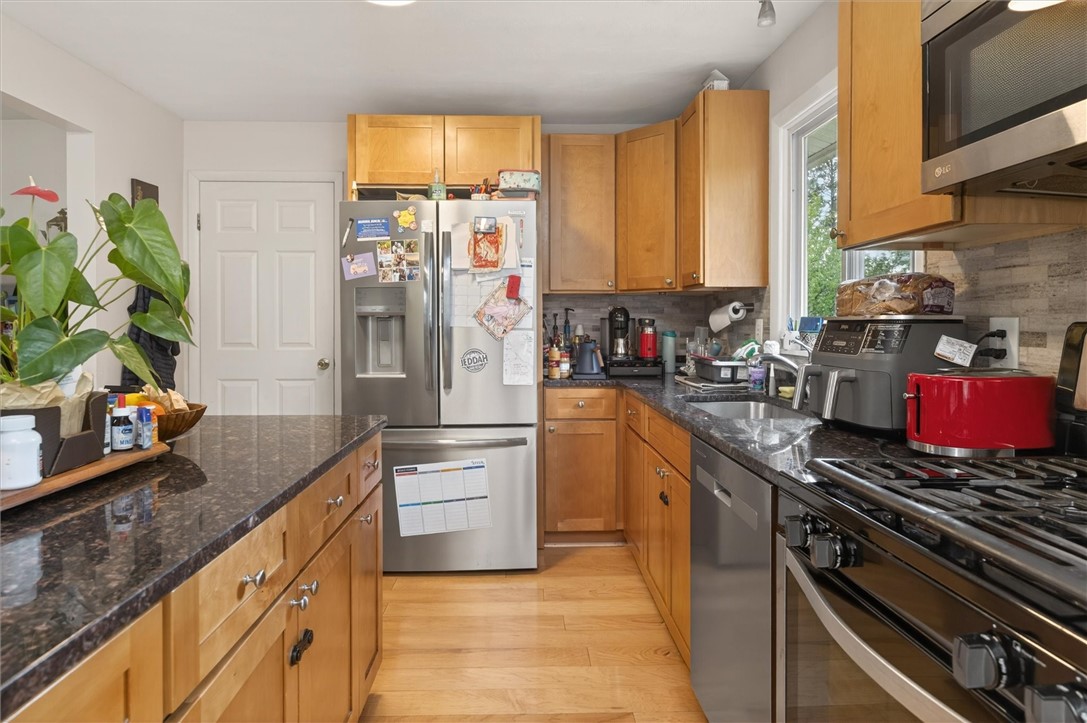 1399 Creek Street Rochester, NY 14625 - Photo 30 of 50