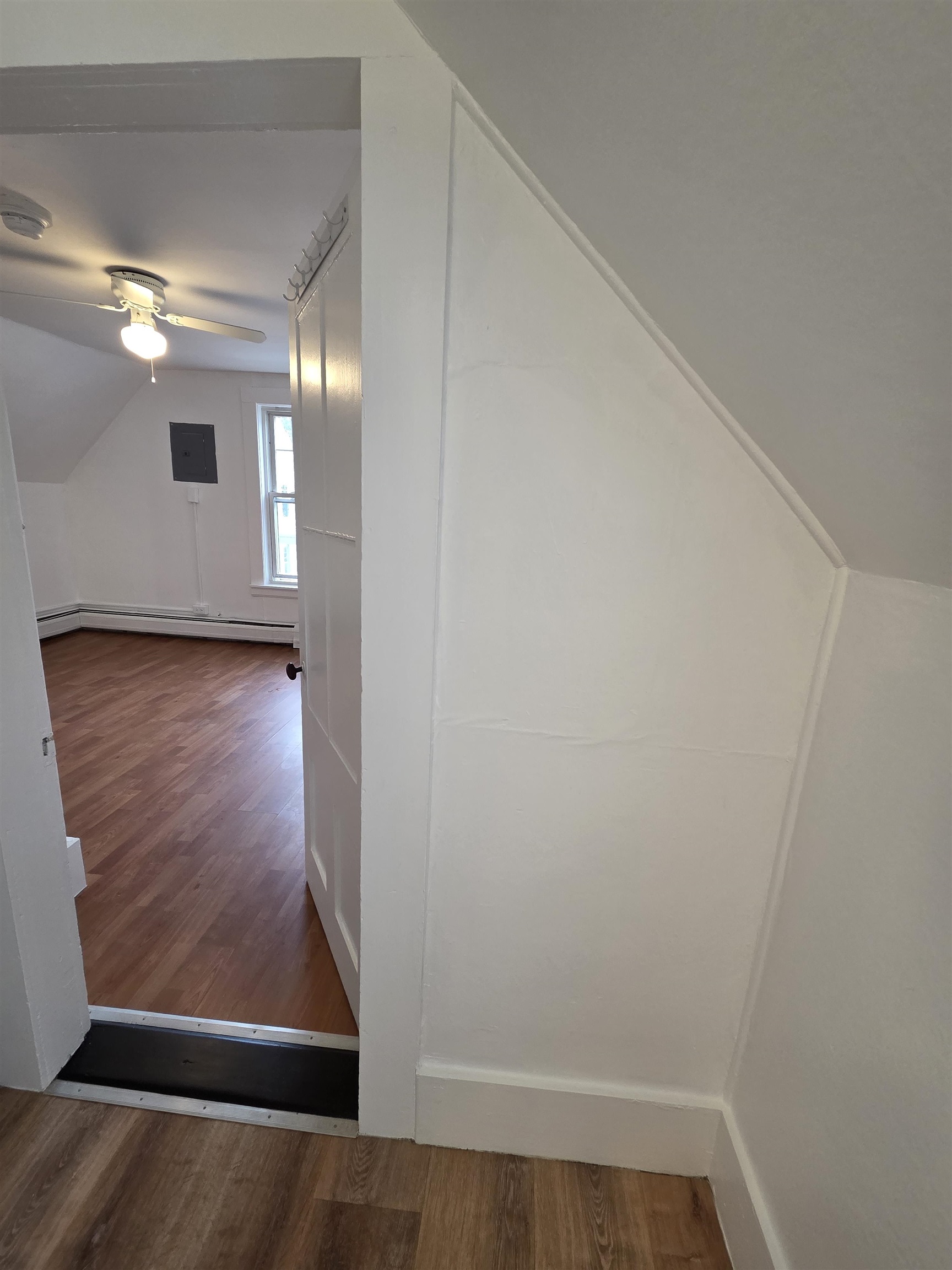 271 Main Street Littleton, NH 03561 - Photo 10 of 11