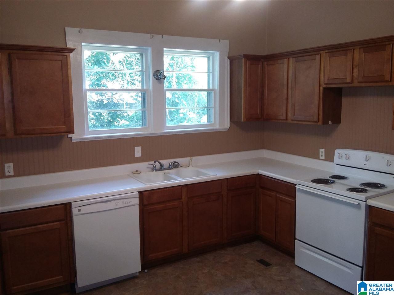 312 West Point Street Roanoke, AL 36274 - Photo 7 of 19