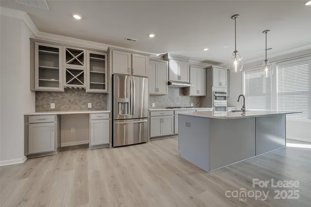 $3,250 | 6027 Towering Oaks Drive, Charlotte, NC 28205