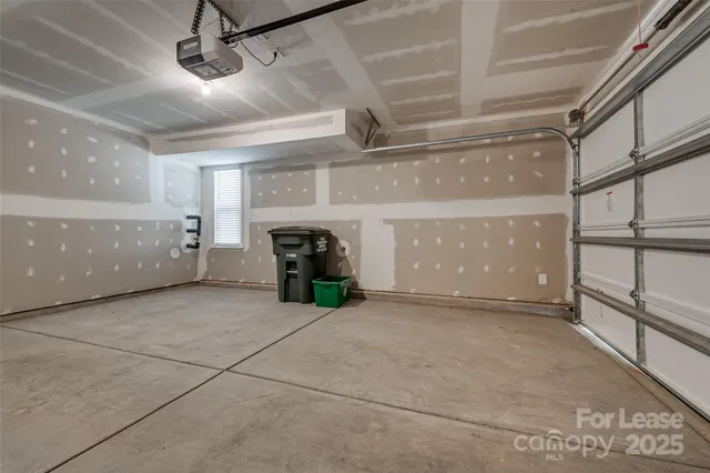 $3,250 | 6027 Towering Oaks Drive, Charlotte, NC 28205