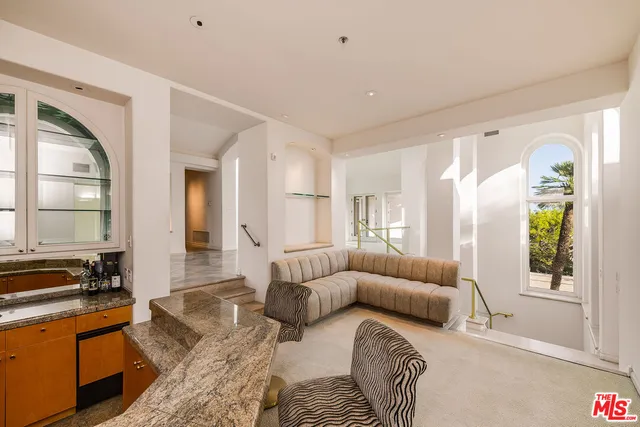 $31,500 | 1136 Calle Vista Drive, Beverly Hills, CA 90210