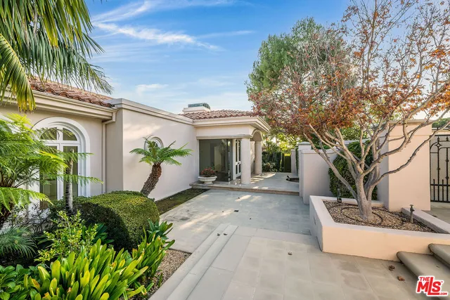 $31,500 | 1136 Calle Vista Drive, Beverly Hills, CA 90210