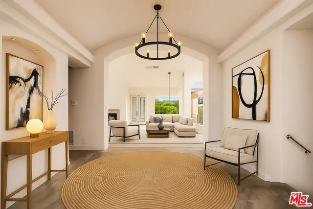 $31,500 | 1136 Calle Vista Drive, Beverly Hills, CA 90210