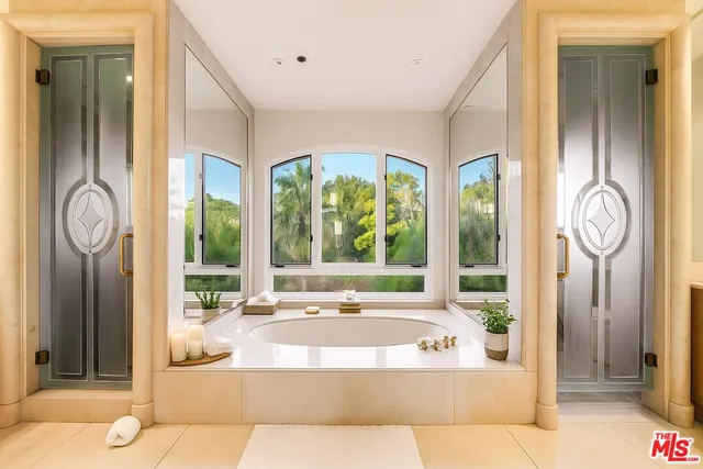 $31,500 | 1136 Calle Vista Drive, Beverly Hills, CA 90210