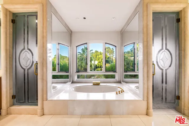 $31,500 | 1136 Calle Vista Drive, Beverly Hills, CA 90210