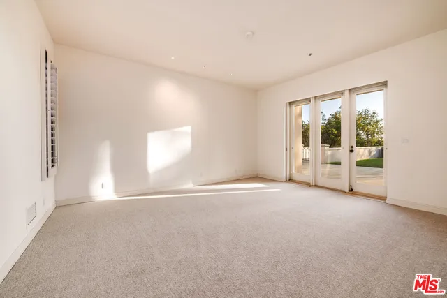 $31,500 | 1136 Calle Vista Drive, Beverly Hills, CA 90210