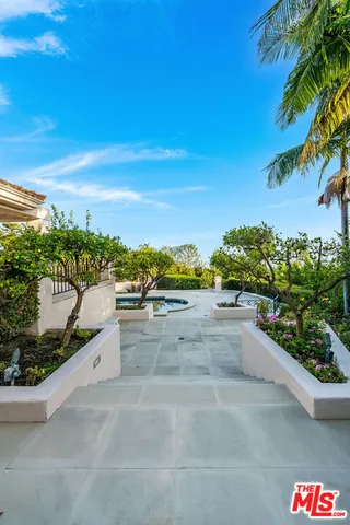 $31,500 | 1136 Calle Vista Drive, Beverly Hills, CA 90210