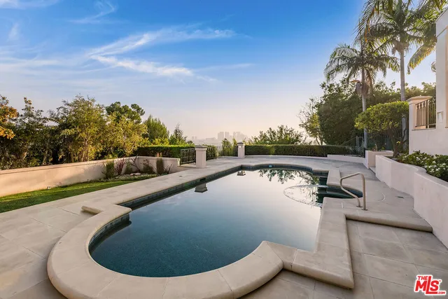 $31,500 | 1136 Calle Vista Drive, Beverly Hills, CA 90210