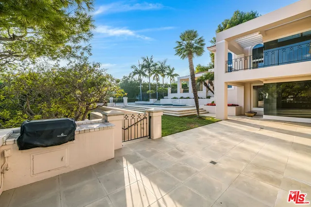 $31,500 | 1136 Calle Vista Drive, Beverly Hills, CA 90210