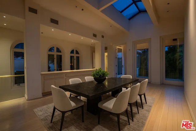 $31,500 | 1136 Calle Vista Drive, Beverly Hills, CA 90210