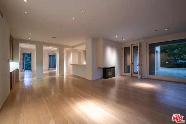 $31,500 | 1136 Calle Vista Drive, Beverly Hills, CA 90210