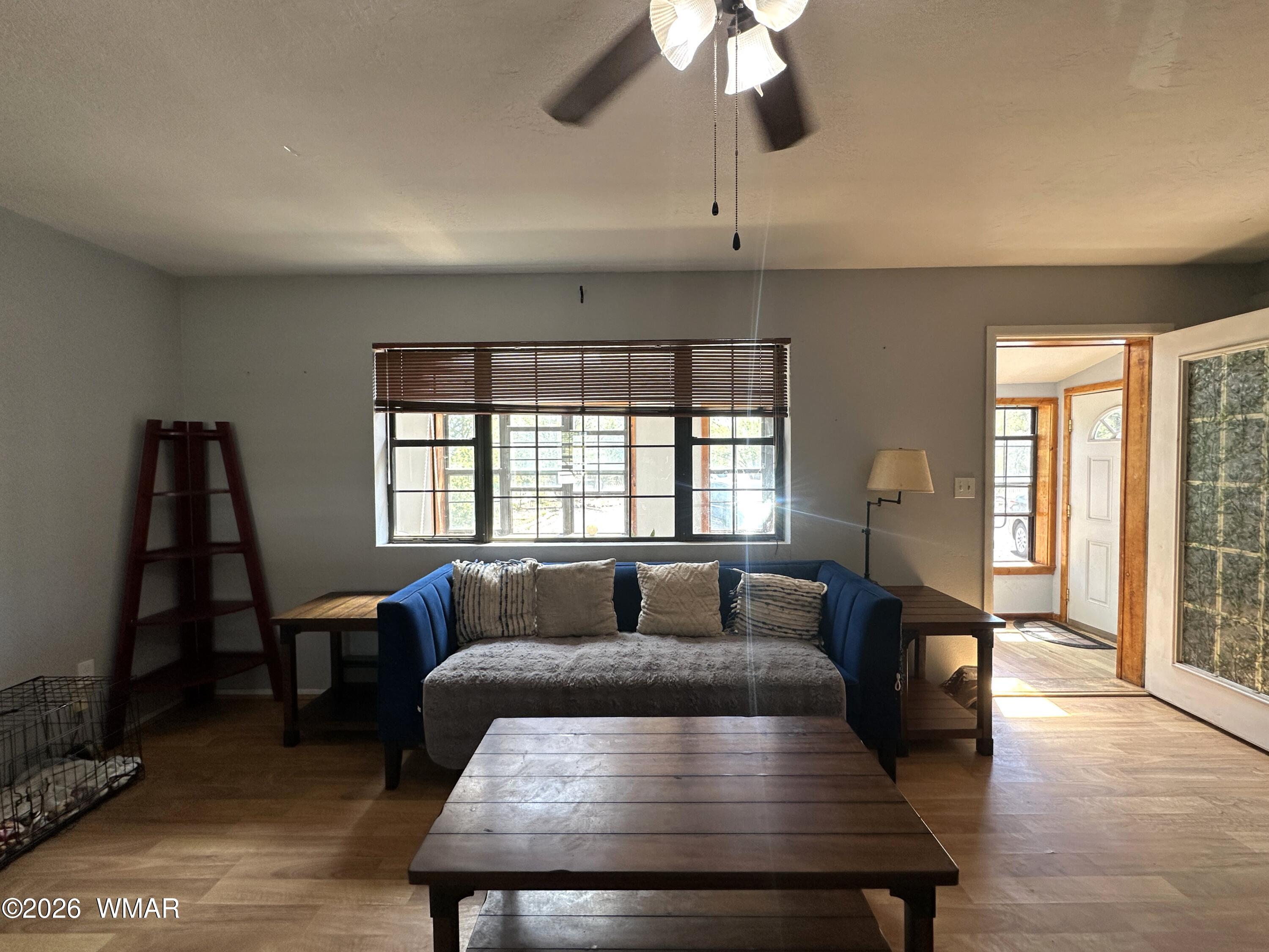 141 North Becker Lake Road Springerville, AZ 85938 - Photo 4 of 25 LIVING ROOM