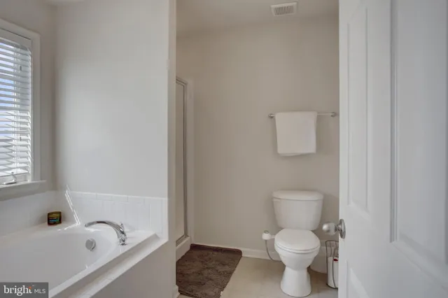 $399,900 | 6816 Pennington Drive, Fayetteville, PA 17222