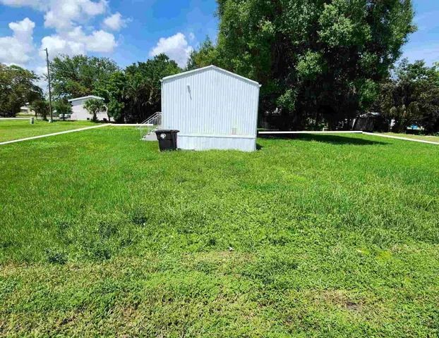 $130,000 | 585 Avenue D, Moore Haven, FL 33471