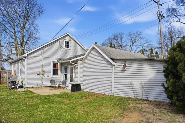 $64,900 | 1201 14th Avenue, Rock Falls, IL 61071