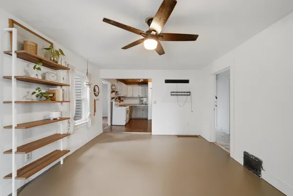 $64,900 | 1201 14th Avenue, Rock Falls, IL 61071