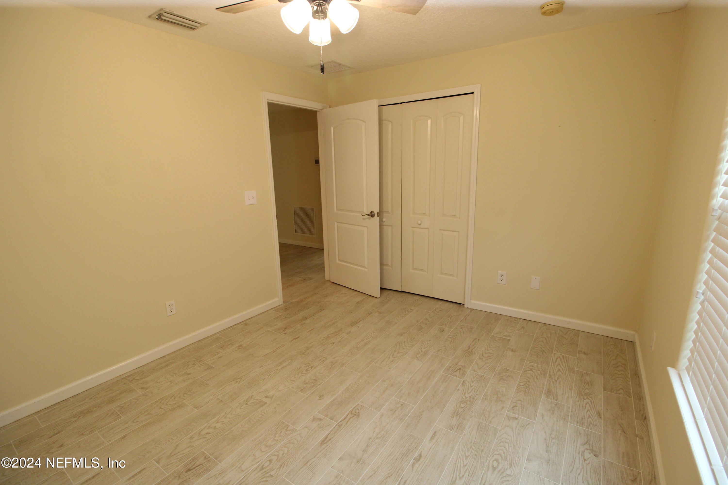 28 Grand Ravine Drive St. Augustine, FL 32086 - Photo 36 of 55 an empty room with a bathroom