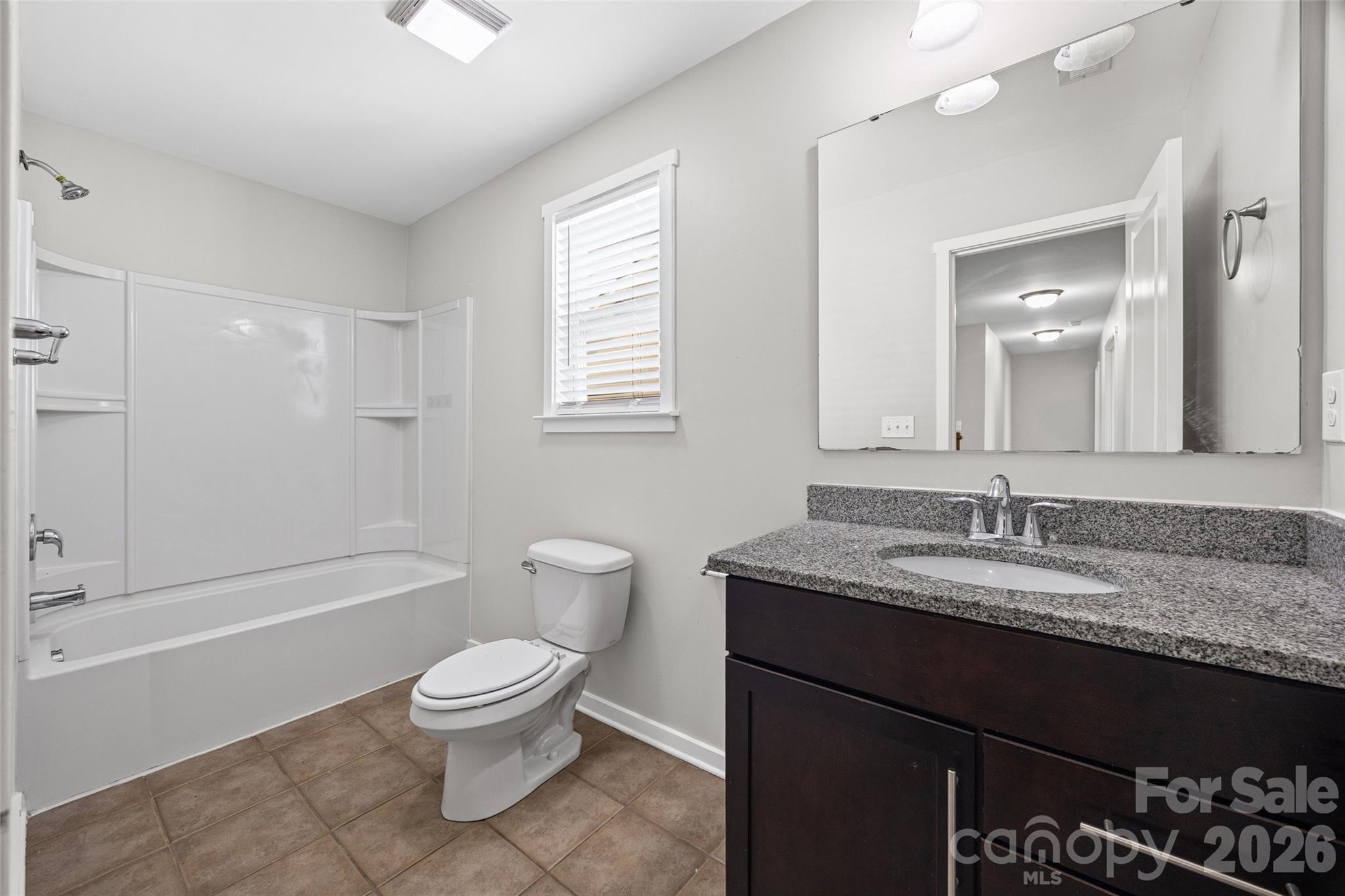 2166 Bluebell Way Tega Cay, SC 29708 - Photo 28 of 47 Gallery Image 28