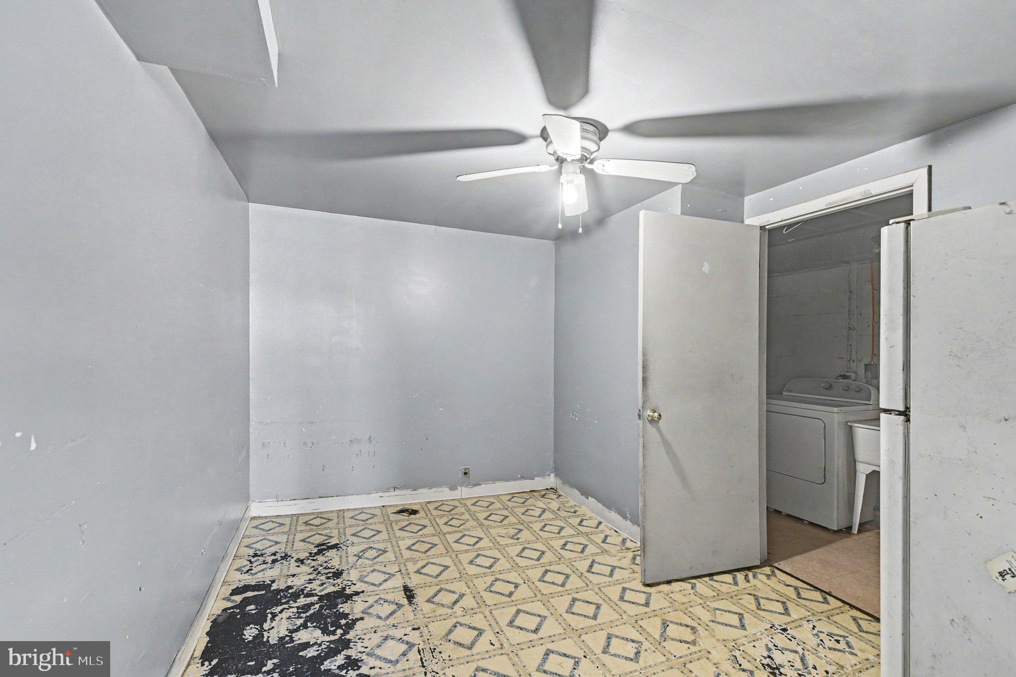 8133 Gray Haven Road Dundalk, MD 21222 - Photo 15 of 26