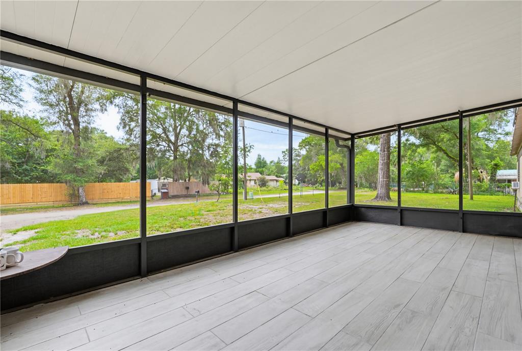 4786 Southwest 122nd Lane Webster, FL 33597 - Photo 6 of 55