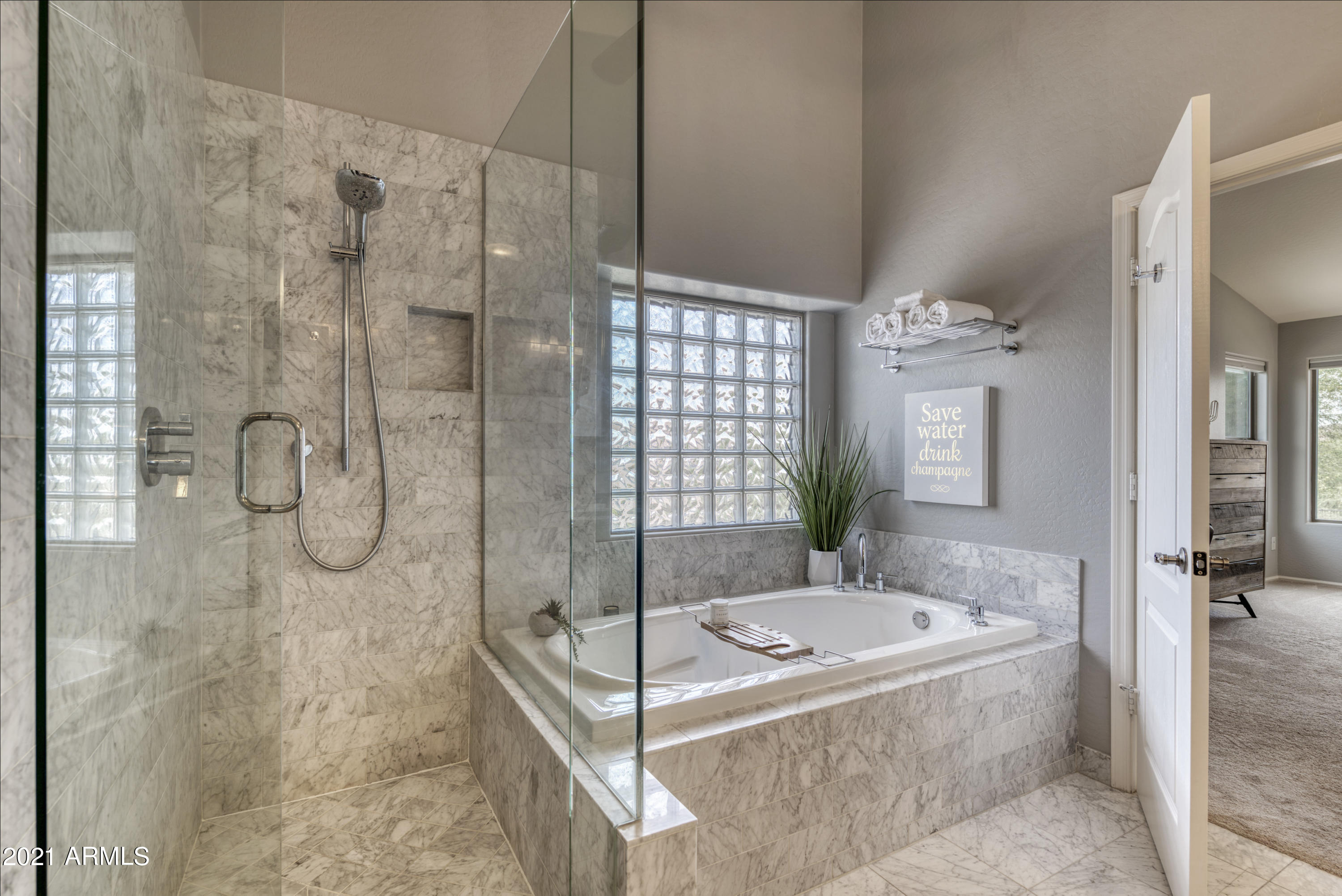 2635 East Ridge Creek Road Phoenix, AZ 85024 - Photo 28 of 45 Master Bathroom