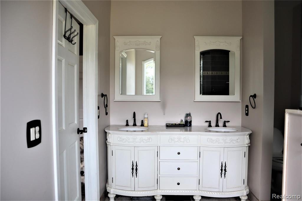 3428 Beck Road Howell, MI 48843 - Photo 16 of 22