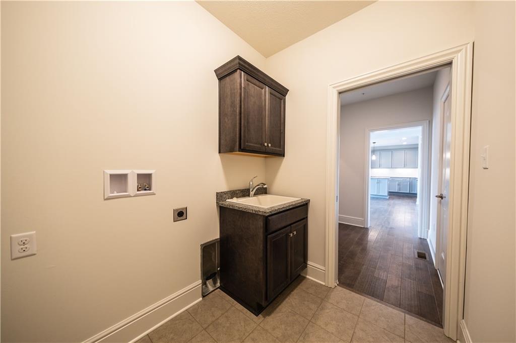 230 Swinderman Road Wexford, PA 15090 - Photo 21 of 22 Laundry Room.