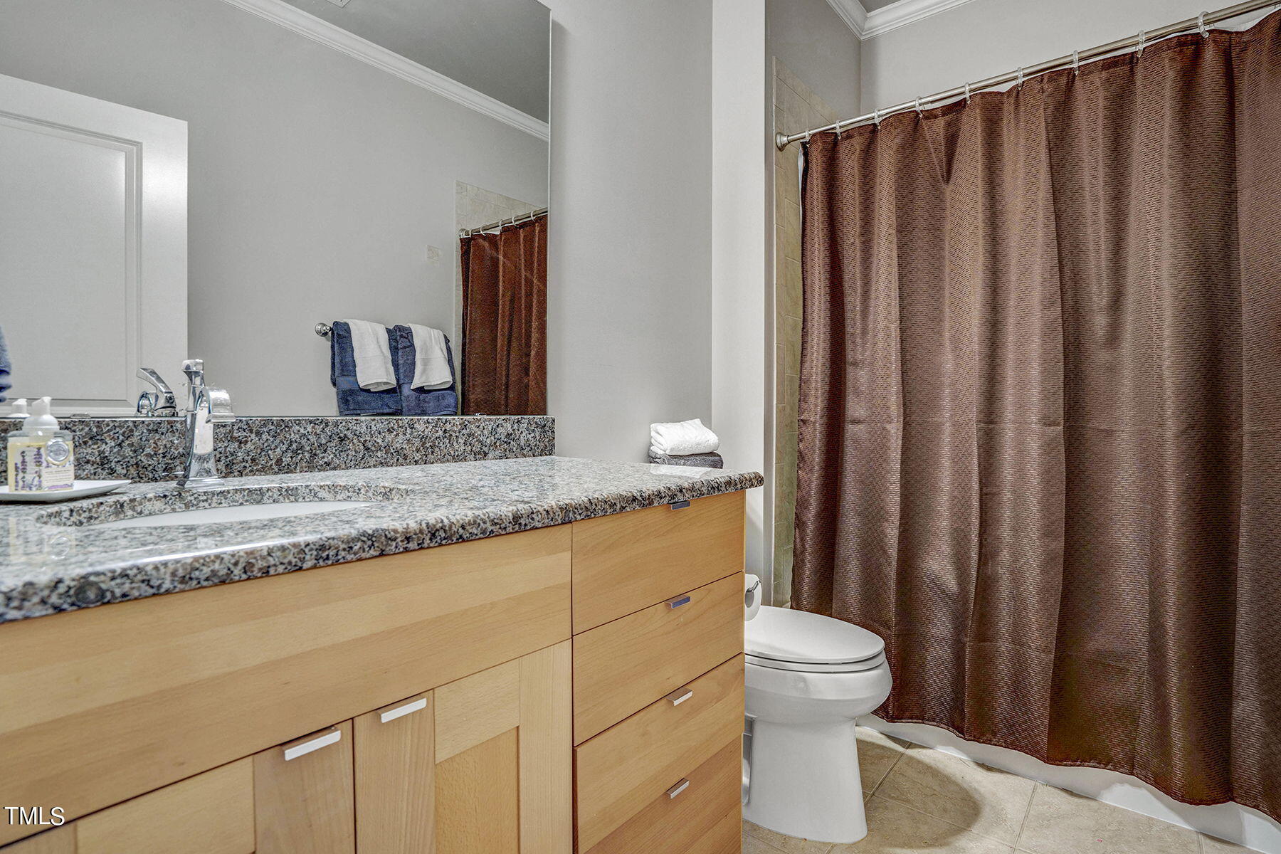 2217 Lash Avenue Raleigh, NC 27607 - Photo 22 of 30 6-web-or-mls-2217 Lash Ave-28