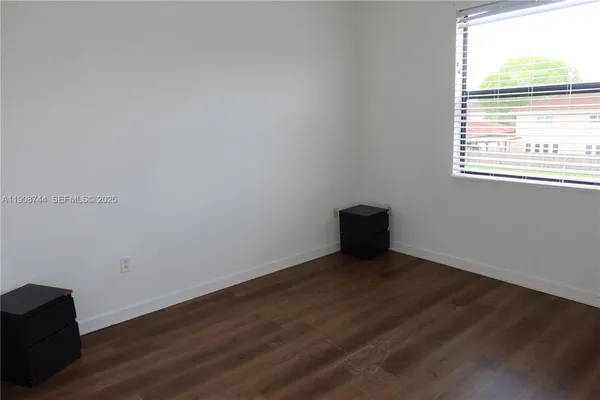 $460,000 | 18240 Southwest 148th Road, Unit 18240, Miami, FL 33187