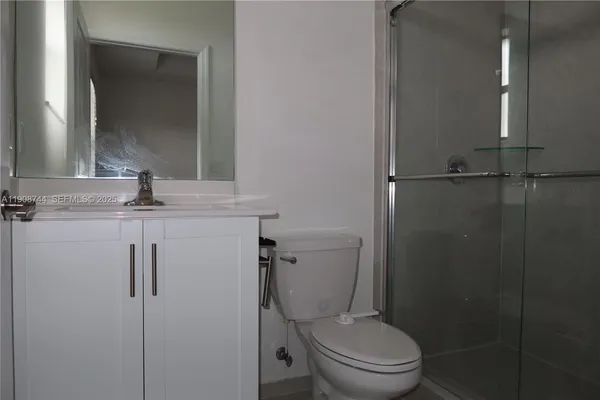 $460,000 | 18240 Southwest 148th Road, Unit 18240, Miami, FL 33187