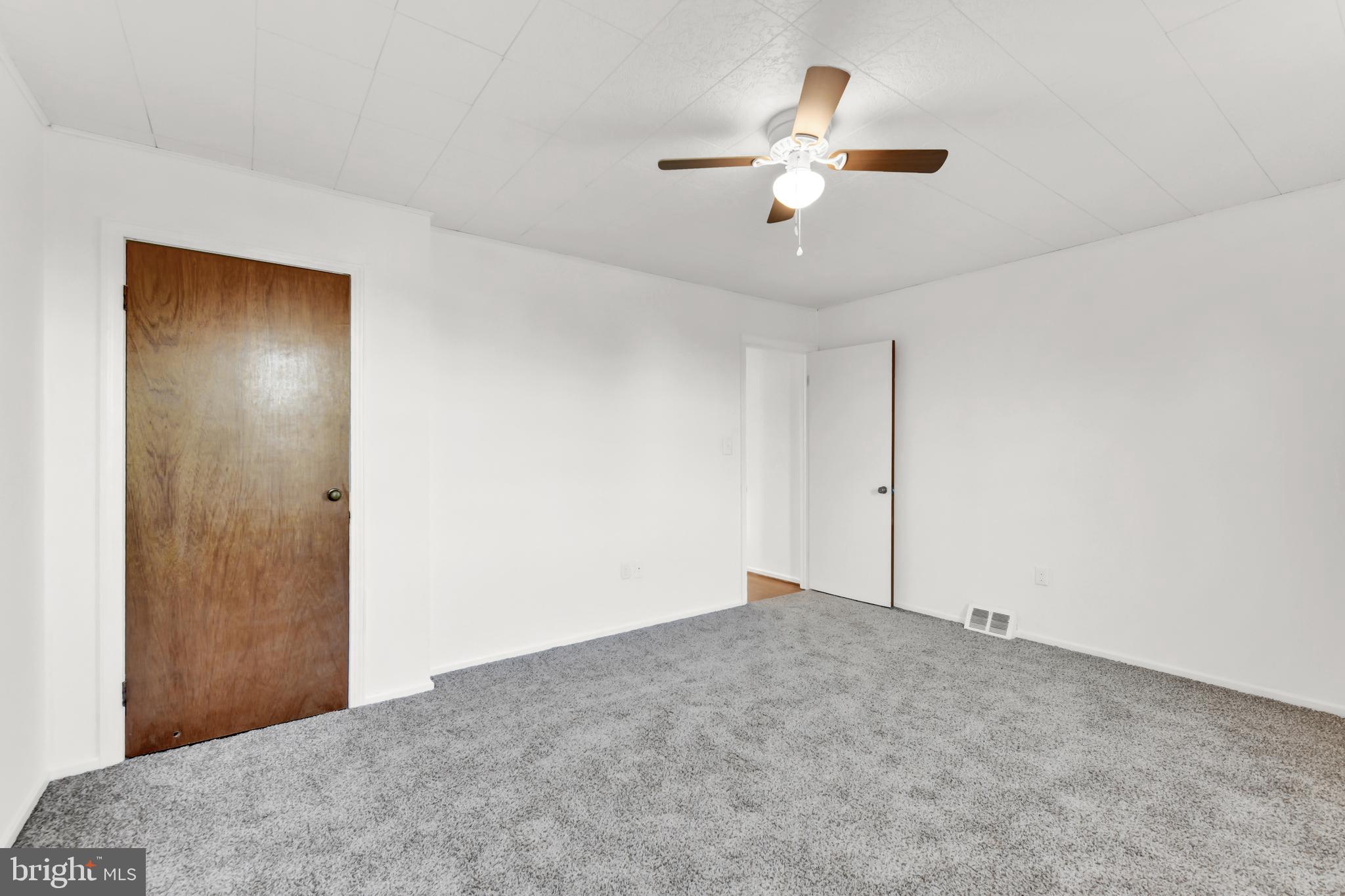 8003 Park Haven Road Dundalk, MD 21222 - Photo 14 of 28 Gallery Image 14