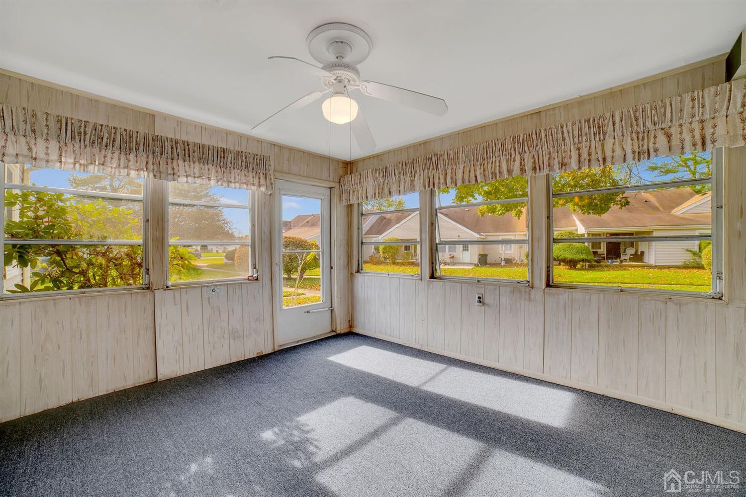 136 Rigi Strasse, Unit E Freehold, NJ 07728 - Photo 20 of 30