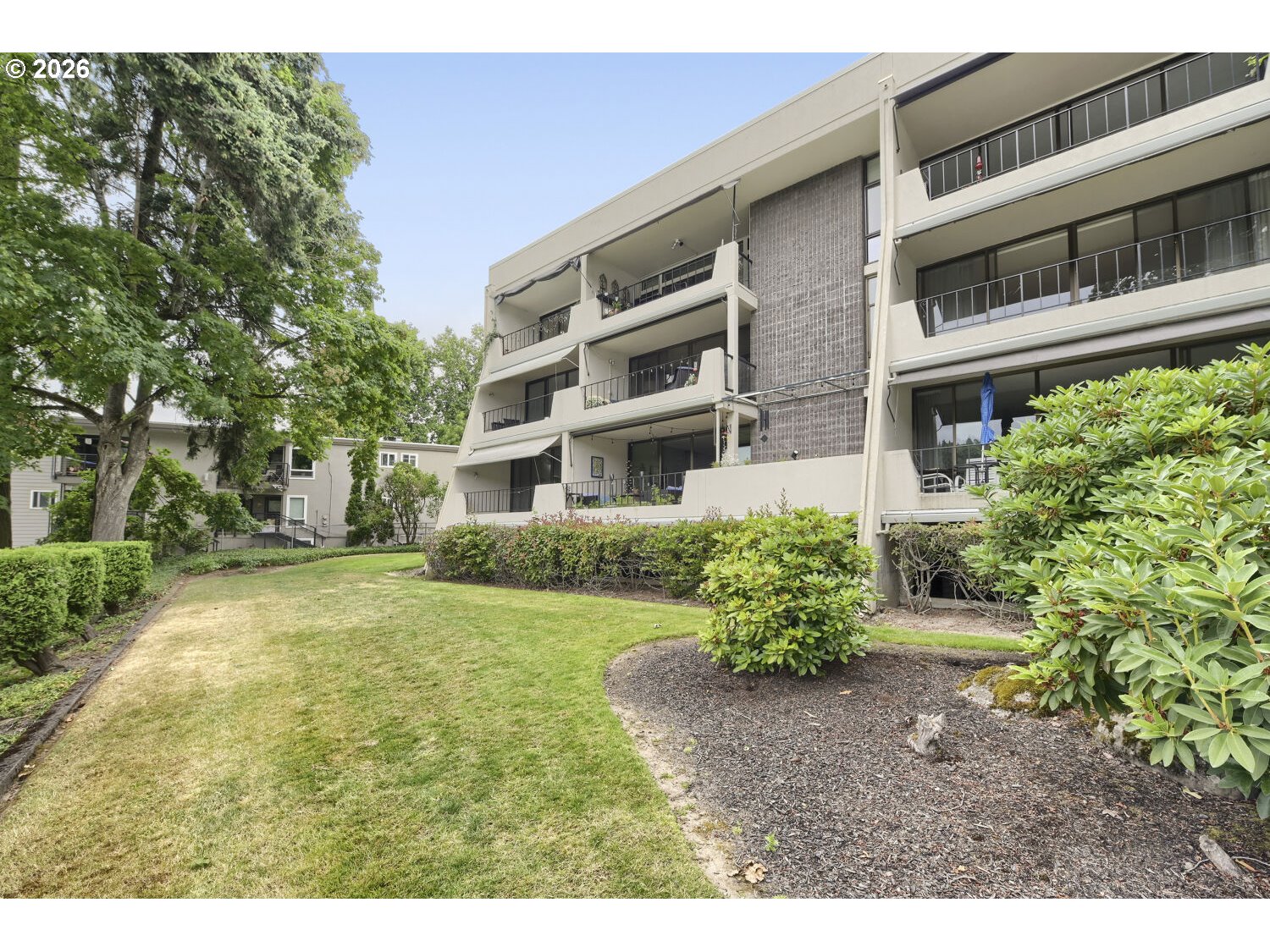 790 Southeast Webber Street, Unit 213 Portland, OR 97202 - Photo 34 of 37