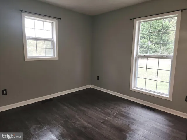 $330,000 | 9620 Mohawk Drive, King George, VA 22485