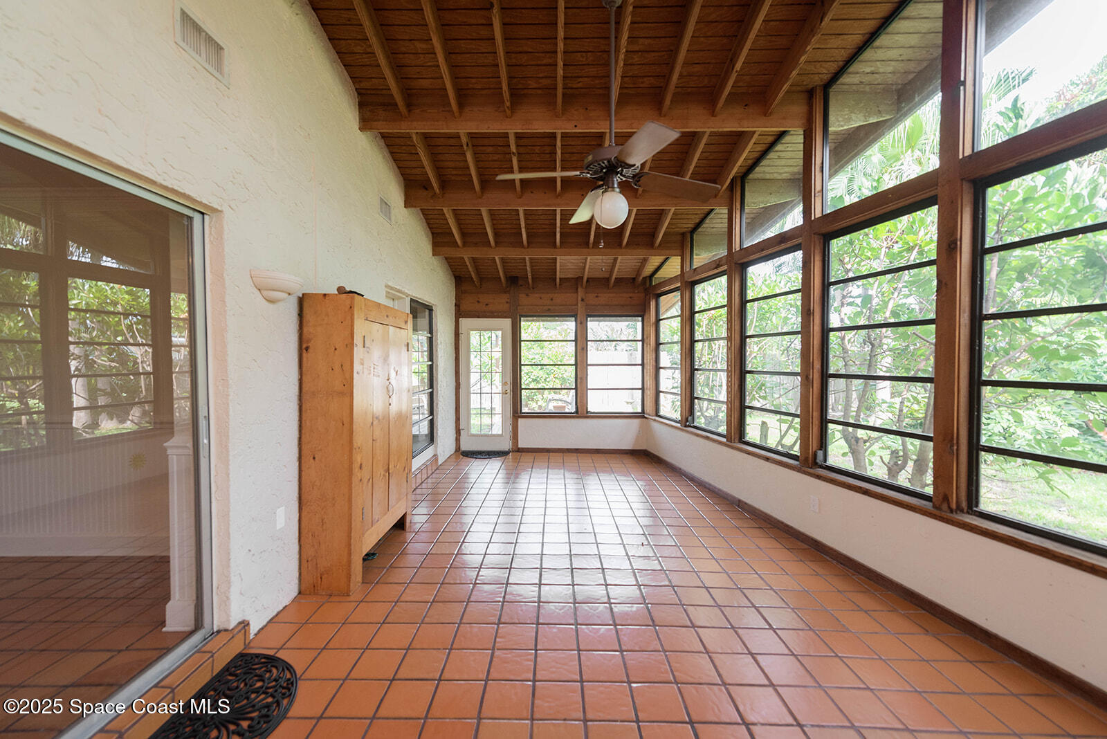 508 Poinsettia Road Melbourne Beach, FL 32951 - Photo 8 of 41 508PoinsettiaRd-17
