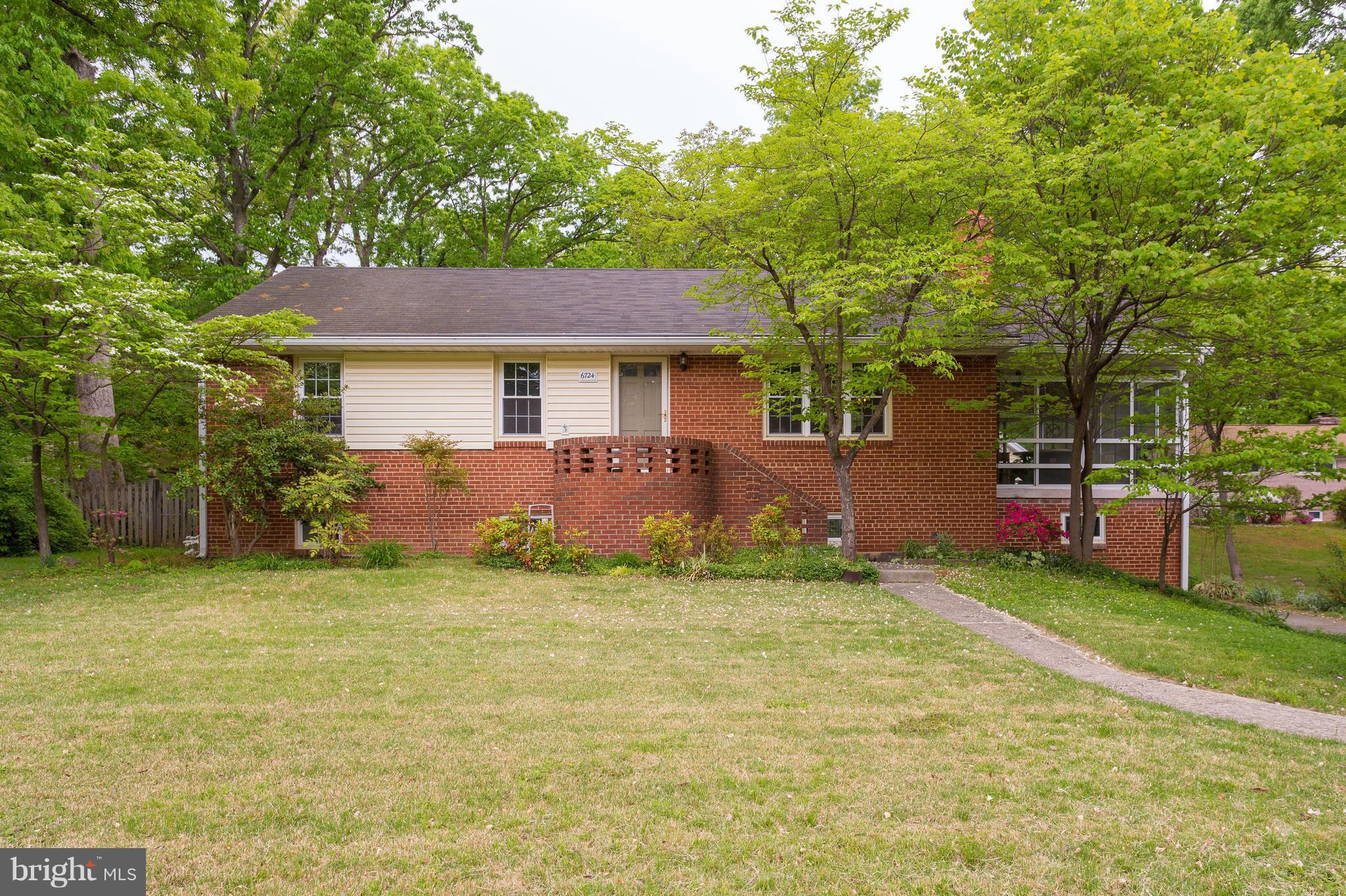 6724 Hackberry Street Springfield, VA 22150 - Photo 1 of 28 Exterior (Front)