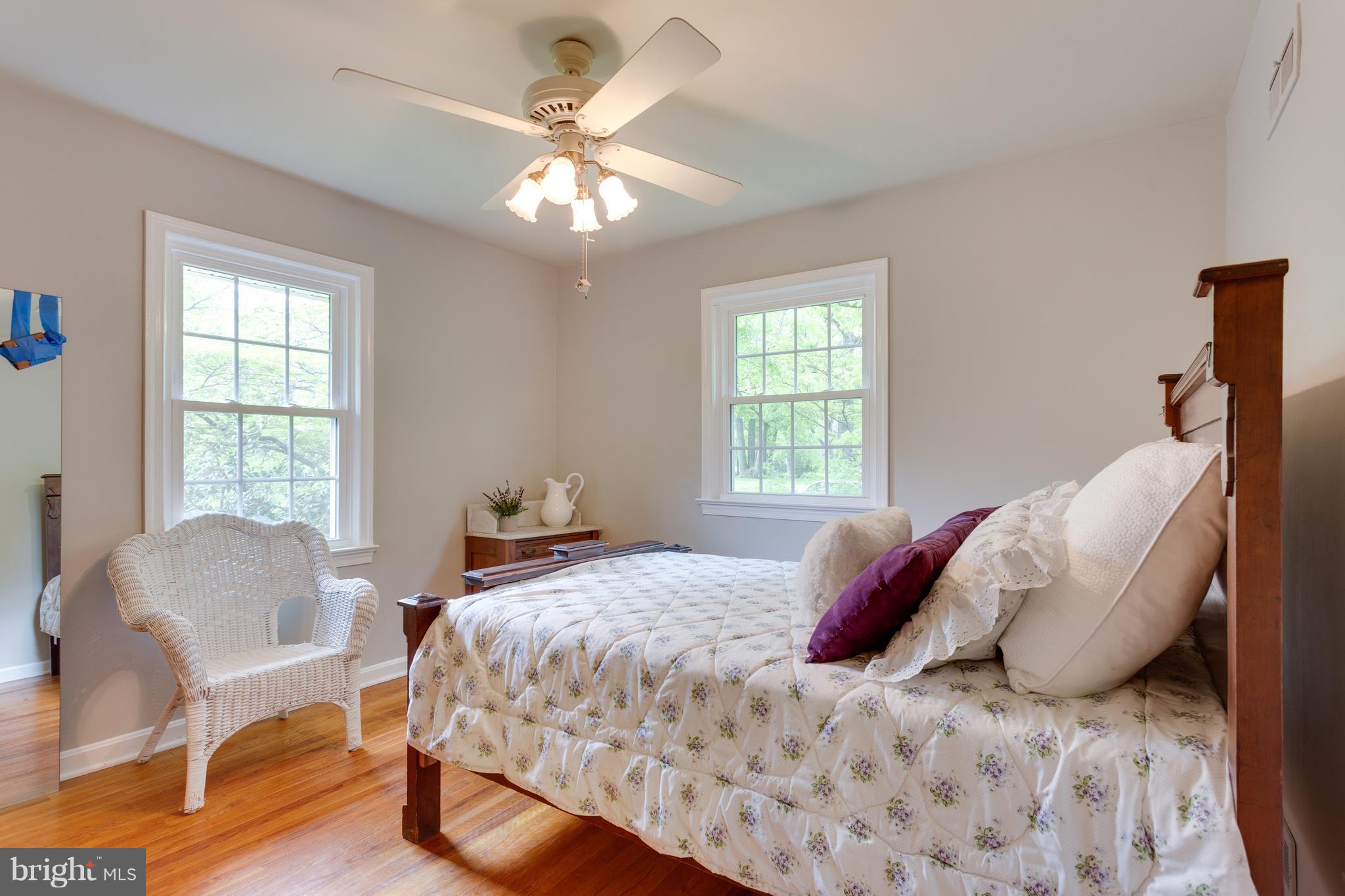 6724 Hackberry Street Springfield, VA 22150 - Photo 15 of 28 Bedroom