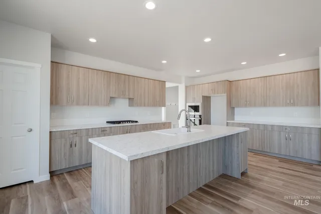 $674,990 | 3822 East Jamestown Drive, Nampa, ID 83686