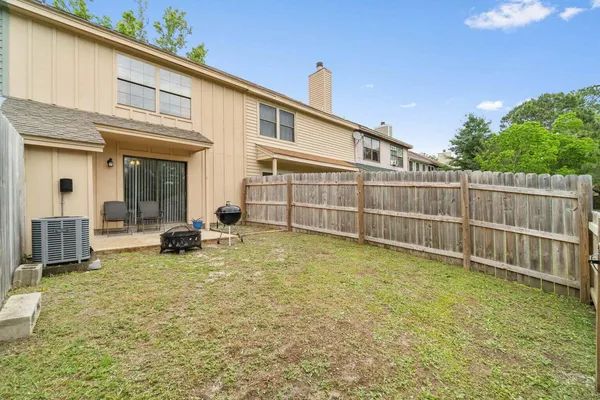 $1,700 | 216 Cloverdale Boulevard, Unit C, Fort Walton Beach, FL 32547